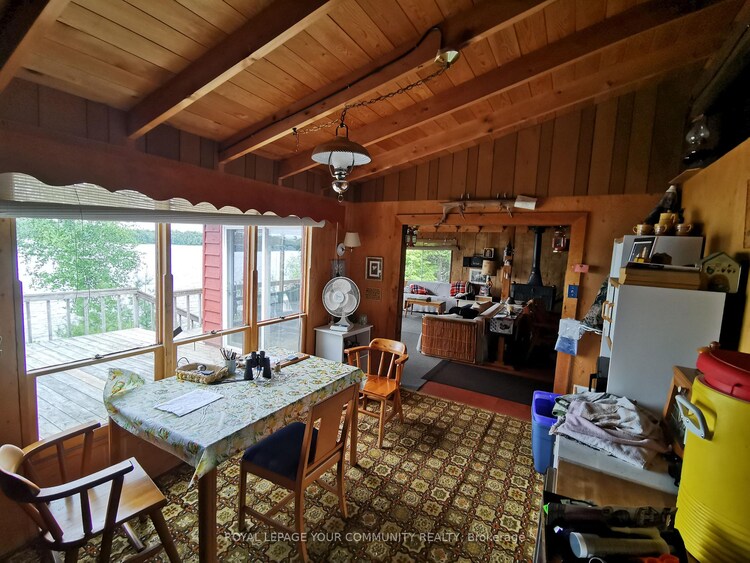 992 Porter Landing Road, Parry Sound Remote Area, ON, Restoule