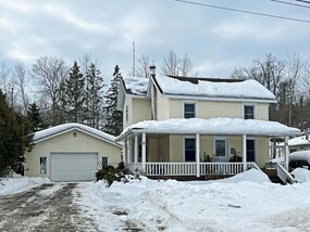 8 MEADOW Street, Parry Sound, ON