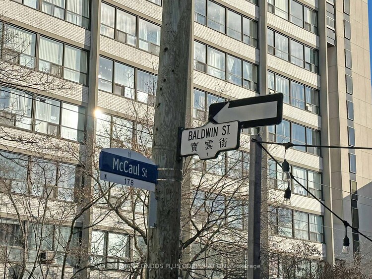 1 Baldwin Street, Toronto, ON, Kensington-Chinatown