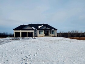 13708 County Rd 15 Road, Leeds and Grenvi, ON , MLS #X12339932 , Image - 1