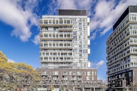 180 Fairview Mall Drive, Toronto, ON