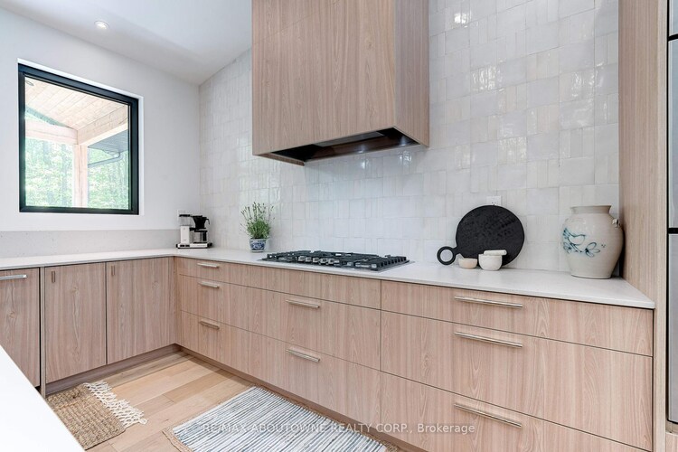 295 ALLEN Road, Grimsby, ON, 055 - Grimsby Escarpment