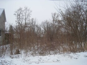 14 Harvey Street, Leeds and Grenvi, ON