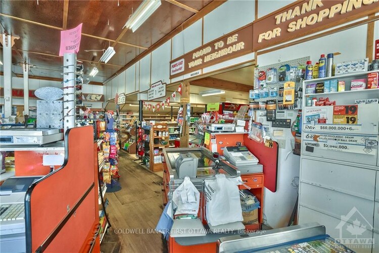 28 COLBORNE Street, Rideau Lakes, ON, 818 - Rideau Lakes (Bastard) Twp