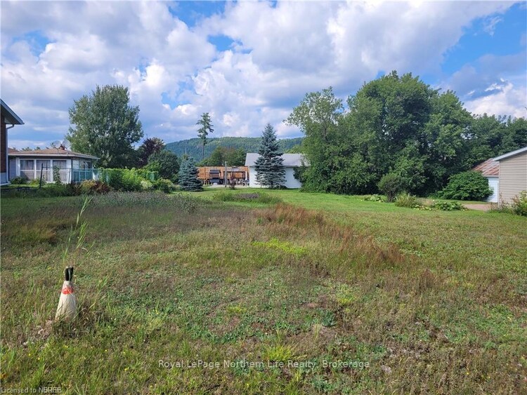 383 PARK Street, Mattawa, ON, Mattawa