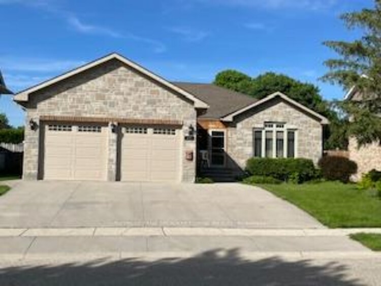 237 2nd Avenue, Hanover, ON, Hanover