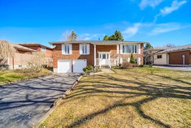 14 MURRAY HILL Road, Perth, ON , MLS #X12132174 , Image - 1