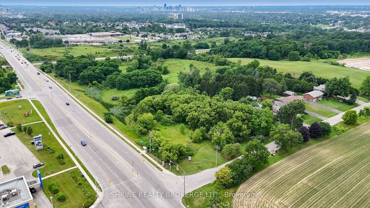 179 Meadowlily Road, London South, ON, South U