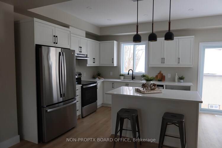 38 Albert Street, Cambridge, ON, 