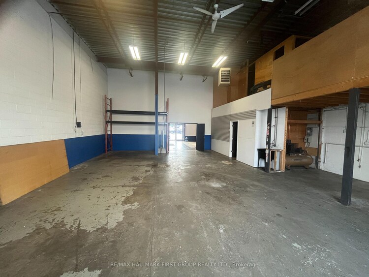 1199 Kingston Road, Pickering, ON, Town Centre