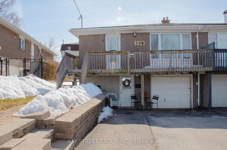 728 Sunnypoint Drive, Newmarket, ON, Huron Heights-Leslie Valley