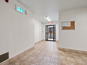 28 Victoria Avenue N, Hamilton, ON , MLS #X12038145 , Image - 1