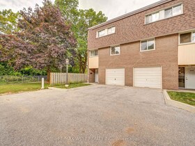 22 Tandridge Crescent, Toronto, ON , MLS #W12037981 , Image - 1
