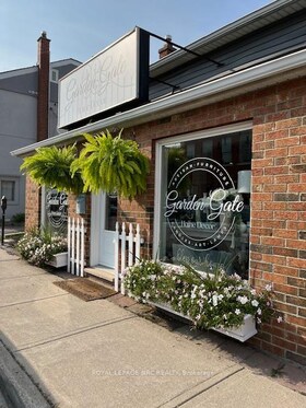 11 King Street E, Hamilton, ON , MLS #X12402544 , Image - 1