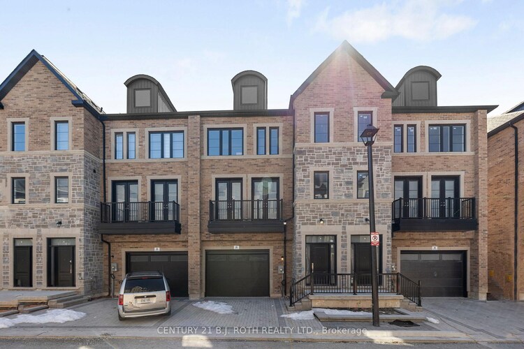 260 EAGLE Street, Newmarket, ON, Central Newmarket