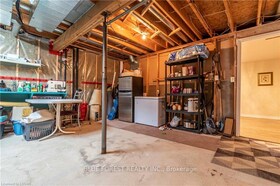 757 Wharncliffe Road S, Middlesex, ON , MLS #X12040935 , Image - 1