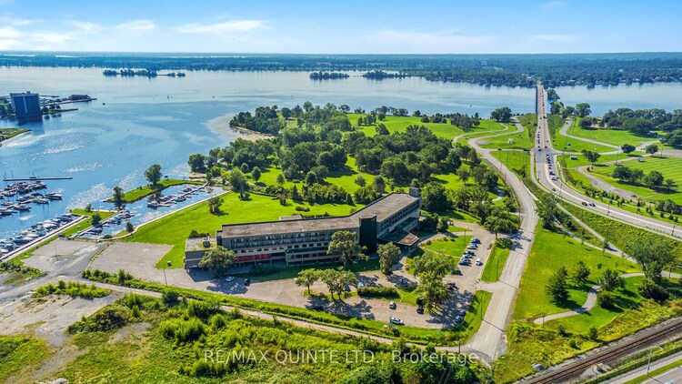 11 Bay Bridge Road, Belleville, ON, Belleville Ward