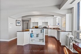 15 St Andrew Street, Leeds and Grenvi, ON , MLS #X12561946 , Image - 1