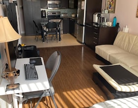 37 Galleria Parkway, York, ON , MLS #N12636900 , Image - 1