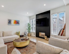 918 Savoline Boulevard, Halton, ON , MLS #W12442307 , Image - 1