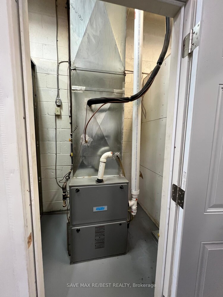 30 Baywood Road, Toronto, ON, West Humber-Clairville