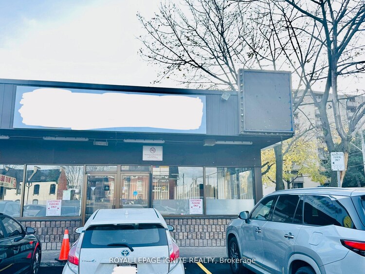 90 Wellington Street N, Hamilton, ON, Landsdale