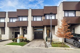 35 Midhurst Heights, Hamilton, ON , MLS #X12359076 , Image - 1
