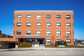 58 Glenelg Street W, Kawartha Lakes, ON , MLS #X12554384 , Image - 1