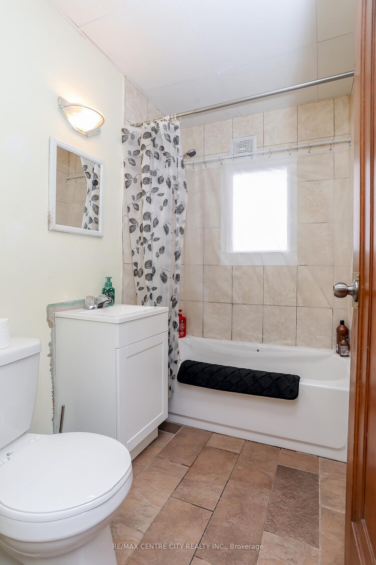 15 Wilson Avenue, St. Thomas, ON, St. Thomas