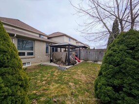 19 Claudette Gate, Hamilton, ON