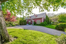 12 CENTRE Street, Niagara, ON , MLS #X12588050 , Image - 1