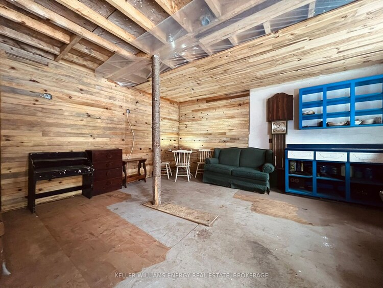 678 Centreview Road, Hastings Highlands, ON, Bangor Ward