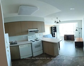 750 Bay Street, Toronto, ON , MLS #C12912408 , Image - 1