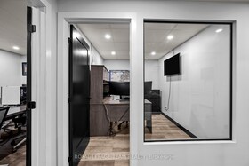 15 Capella Court, Ottawa, ON , MLS #X12046154 , Image - 1