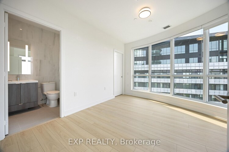 585 Bloor Street, Toronto, ON, North St. James Town