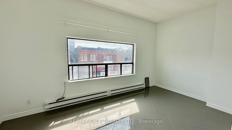 484 Bloor Street, Toronto, ON, Annex