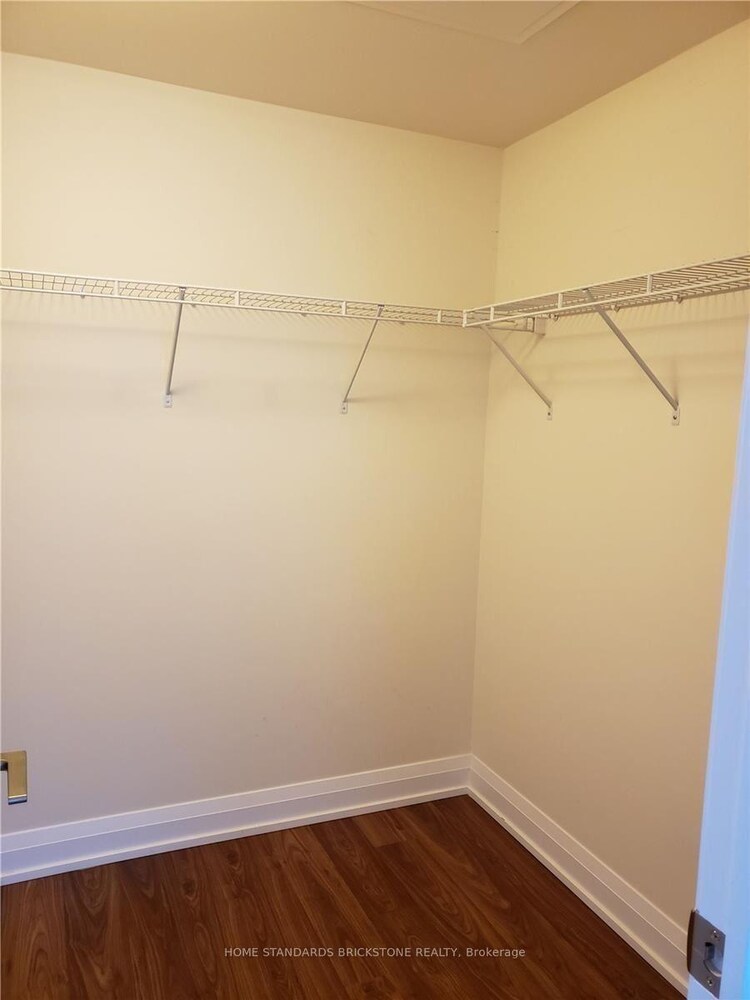 5 Sheppard Avenue E, Toronto, ON, Willowdale East