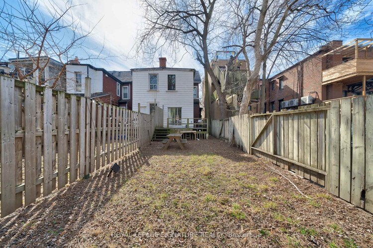 1059 Bathurst Street, Toronto, ON, Annex