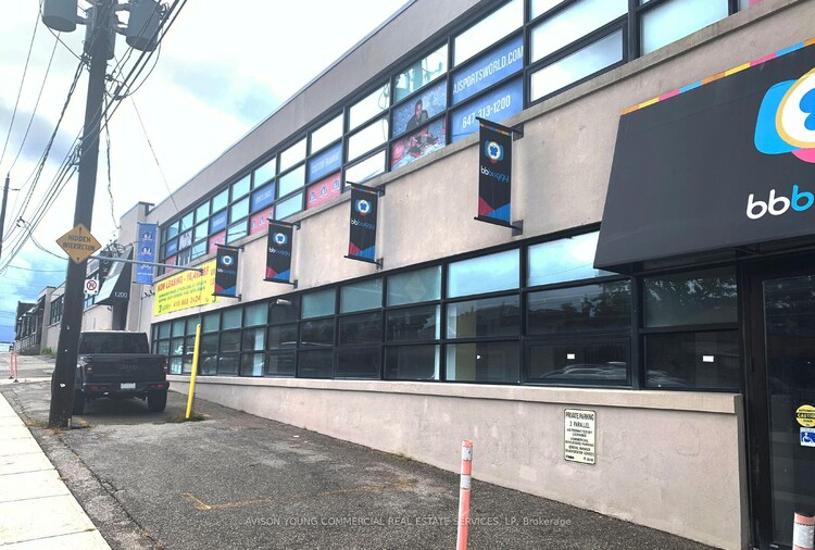 1200 Castlefield Avenue, Toronto, ON, Briar Hill-Belgravia