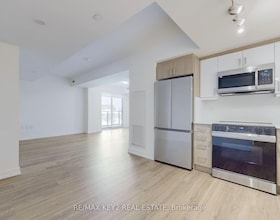 556 Marlee Avenue, Toronto, ON , MLS #W12926800 , Image - 1