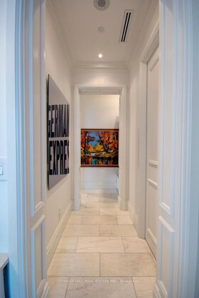 311 Bay Street, Toronto, ON , MLS #C12048590 , Image - 1