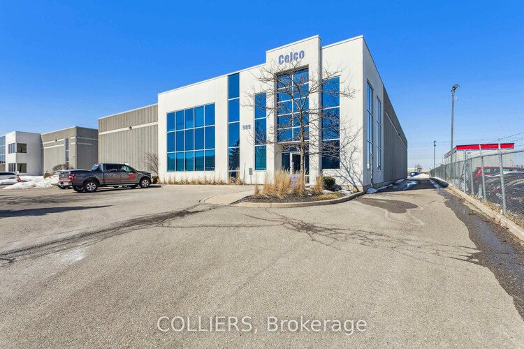 585 Secretariat Court, Mississauga, ON, Malton