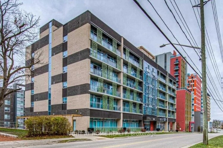 250 Albert Street, Waterloo, ON, 