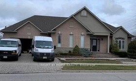2031 Oxford Avenue, Halton, ON , MLS #W12025433 , Image - 1