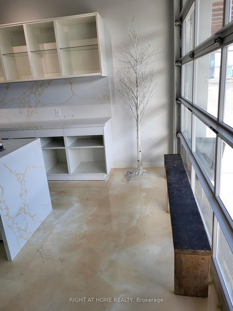 52 Scarsdale Road, Toronto, ON, Banbury-Don Mills