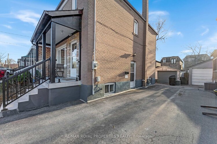 22 Rupert Street, Toronto, ON, Clairlea-Birchmount