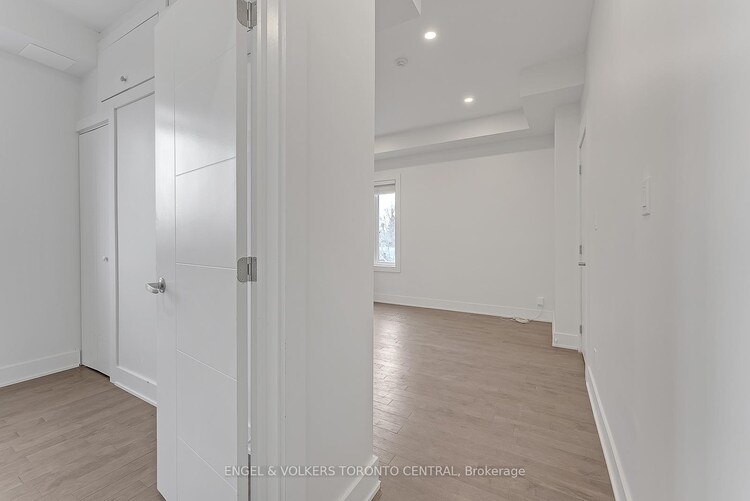 1415 Gerrard Street E, Toronto, ON, Greenwood-Coxwell