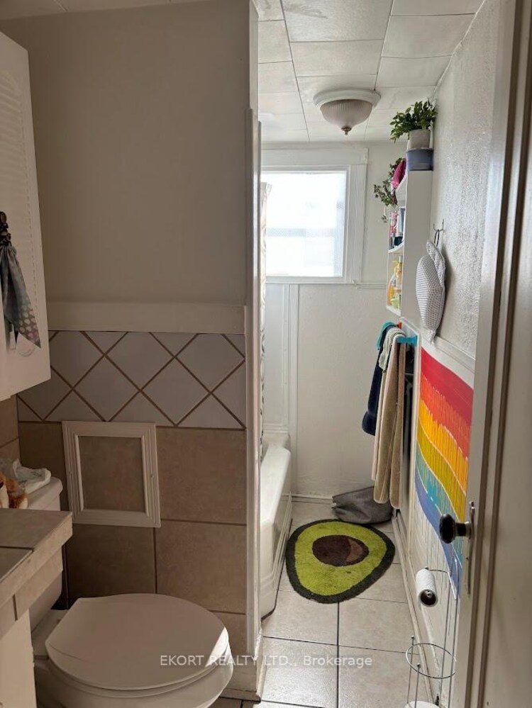 17-23 Moira Street W, Belleville, ON, Belleville Ward