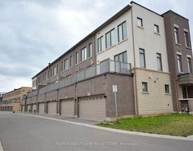 331 Squire Crescent, Halton, ON , MLS #W12928970 , Image - 1