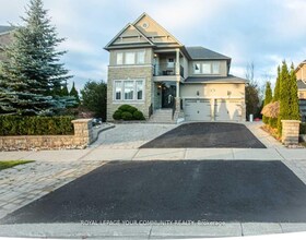 35 VANDERVOORT Drive, York, ON , MLS #N12859778 , Image - 1